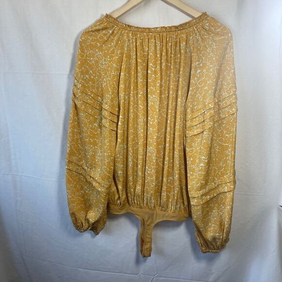 Intimately Free People All Tucks Yellow Floral Printed Thong Back Bodysu… - Picture 4 of 11